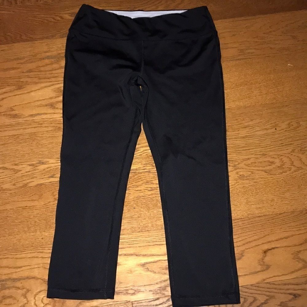 Marka sport leggings size 8-10‎